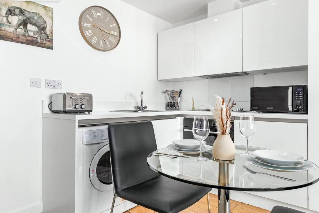 Piccadilly Haven, Flat In London Vr12 Apartment Ngoại thất bức ảnh